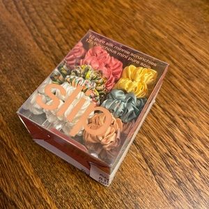 Slip silk mini scrunchies new in box
